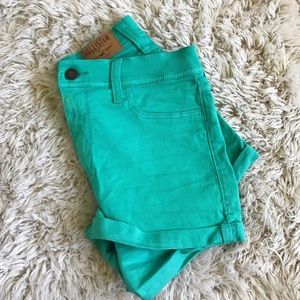Hollister high waisted shorts